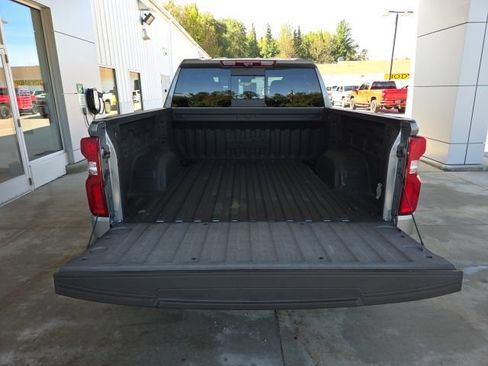 Used 2024 Chevrolet Silverado 1500 High Country AWD/4WD image 23