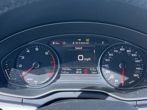 Used 2020 Audi Q5 2.0T Premium w/ Titanium Sport Package image 9