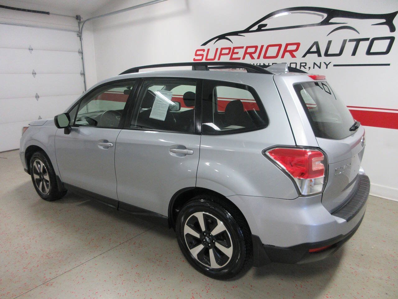 Used 2017 Subaru Forester 2.5i w/ Alloy Wheel Package AWD/4WD image 3