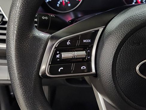 Used 2021 Kia Seltos LX image 46