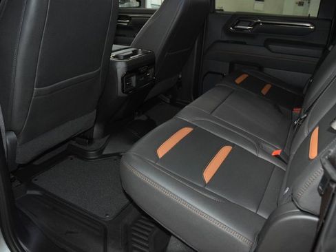 Used 2024 GMC Sierra 2500 AT4 w/ AT4 Premium Plus Package image 48