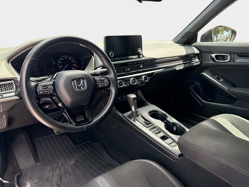 Used 2025 Honda Civic Sport image 14