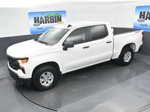 Used 2026 Chevrolet Silverado 1500 W/T w/ WT Value Package AWD/4WD image 19