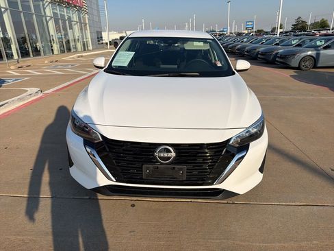 Used 2024 Nissan Sentra S FWD image 8