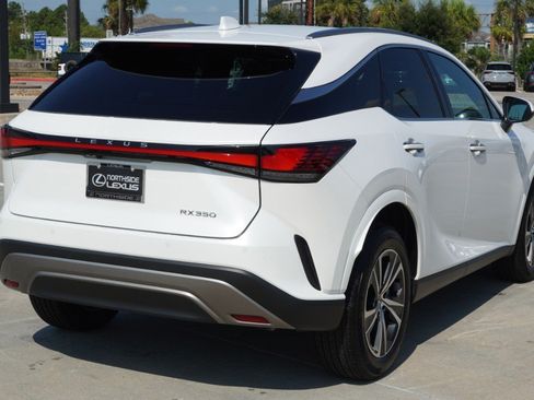 Used 2025 Lexus RX 350 Premium w/ Convenience Package FWD image 6