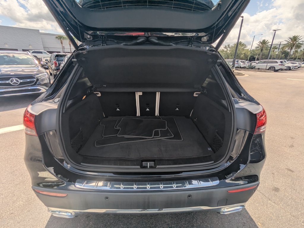 Certified 2023 Mercedes-Benz GLA 250 w/ Premium Package image 23