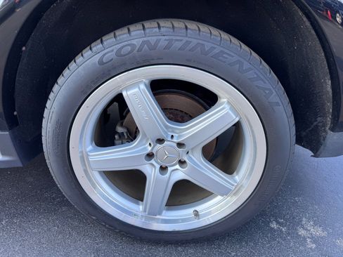 Used 2009 Mercedes-Benz GL 550 4MATIC image 35