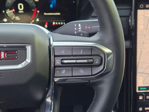 Certified 2025 GMC Acadia Elevation image 29