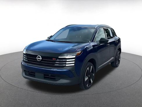 Used 2026 Nissan Kicks SR FWD image 7