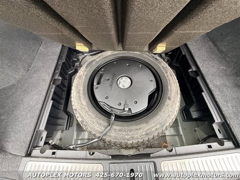 Used 2012 Nissan Murano SL w/ Navigation Pkg image 16