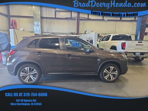 Used 2021 Mitsubishi Outlander Sport Black Edition FWD image 1