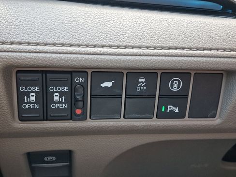 Used 2022 Honda Odyssey Touring image 26