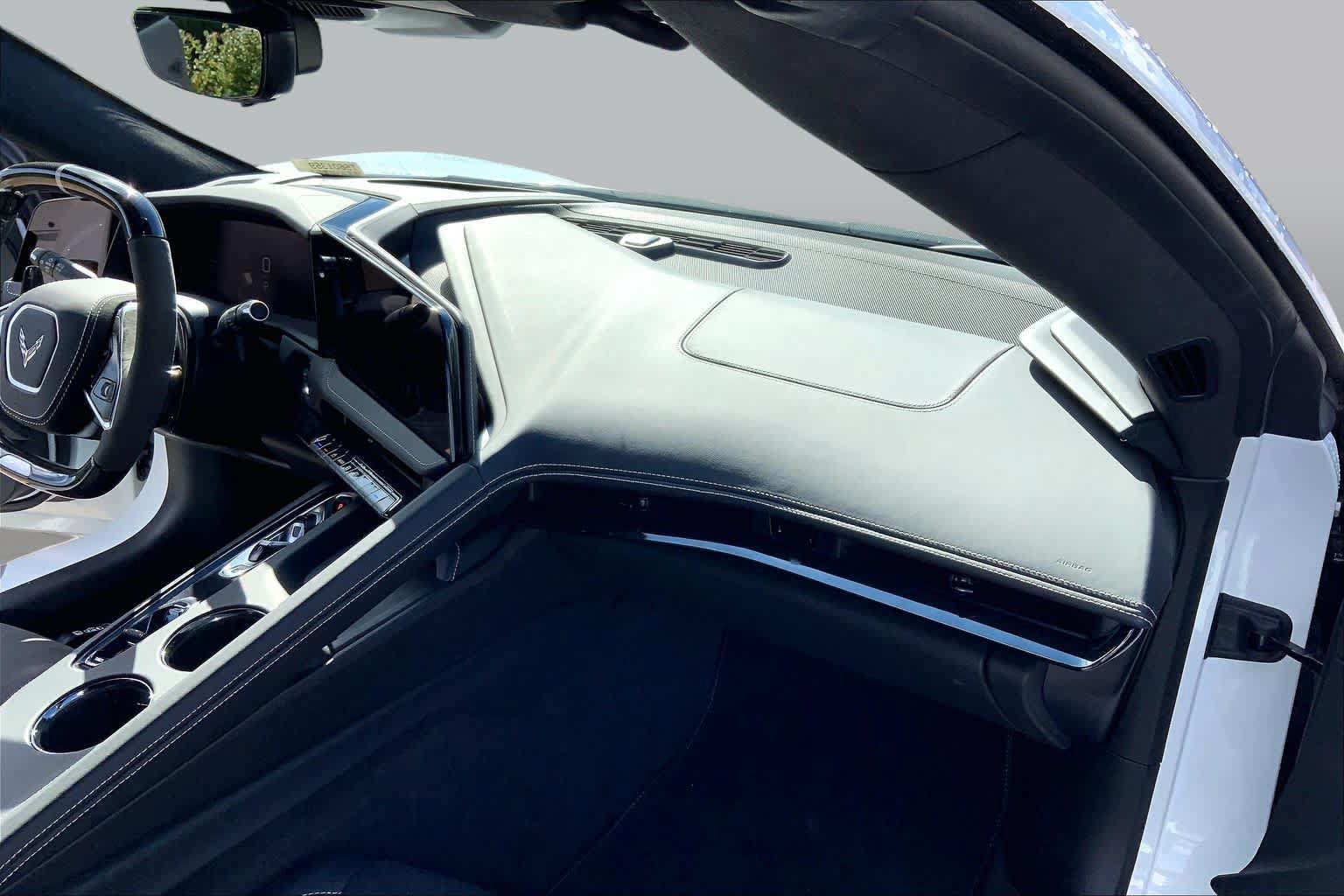 Used 2026 Chevrolet Corvette Z06 RWD image 18