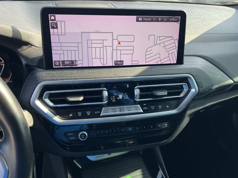 Used 2023 BMW X3 M40i w/ Parking Assistance Package AWD/4WD image 9