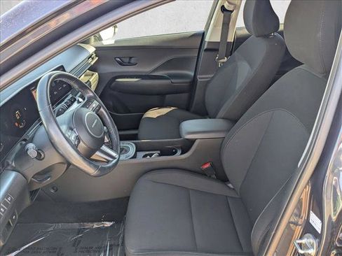 Used 2024 Hyundai Kona SEL image 13