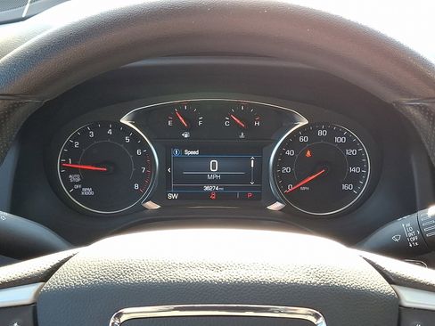 Used 2023 GMC Acadia SLE w/ Driver Convenience Package image 22