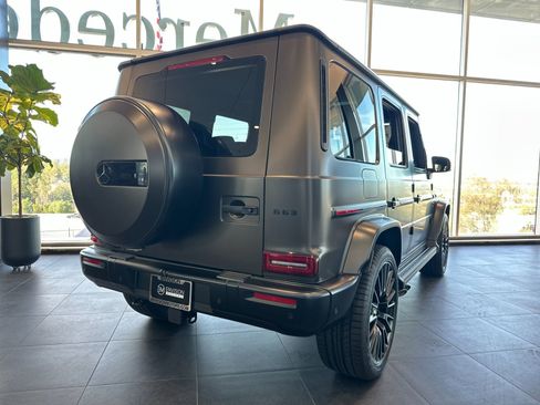 New 2026 Mercedes-Benz G 63 AMG 4MATIC image 3