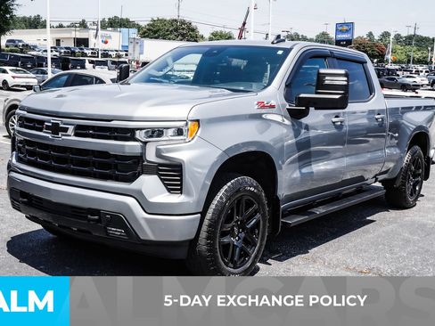 Used 2024 Chevrolet Silverado 1500 RST AWD/4WD image 4