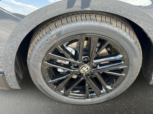 New 2026 Toyota Camry SE FWD image 10