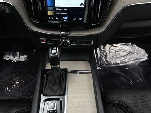 Used 2021 Volvo XC60 T5 Inscription w/ Advanced Package FWD image 13