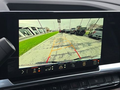 New 2025 GMC Sierra 2500 SLT w/ SLT Premium Package image 6