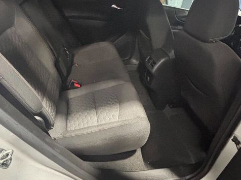 Used 2018 Chevrolet Equinox LT image 7