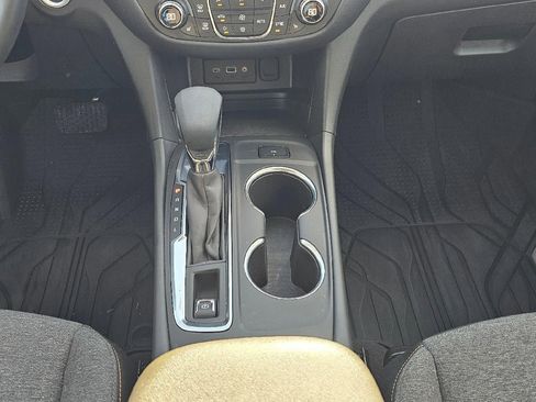 Certified 2024 Chevrolet Equinox LT w/ LPO, Floor Liner Package image 13