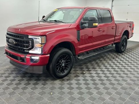 Used 2022 Ford F250 Lariat w/ Black Appearance Package image 18
