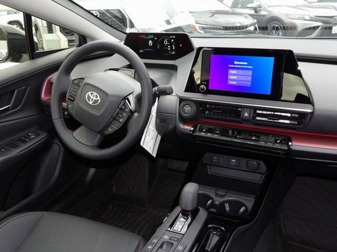 New 2026 Toyota Prius Plug-In Hybrid image 7