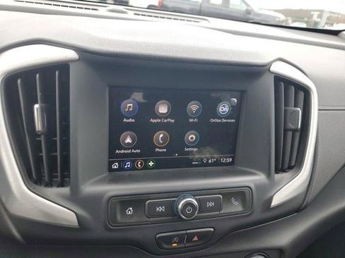 Used 2022 GMC Terrain SLE w/ Elevation Edition image 24