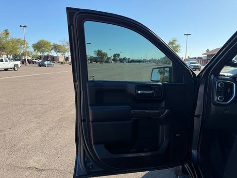 Used 2019 GMC Sierra 1500 AT4 w/ AT4 Premium Package image 24
