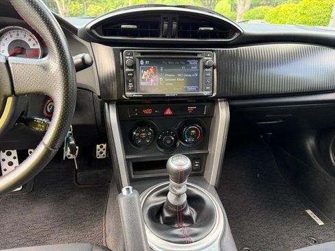 Used 2013 Scion FR-S RWD image 29