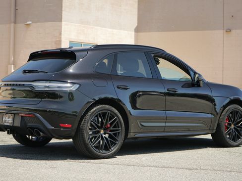 Used 2023 Porsche Macan GTS w/ Premium Package Plus AWD/4WD image 4