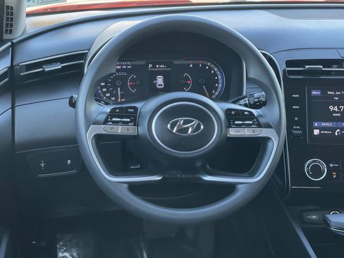 Certified 2022 Hyundai Tucson SEL w/ Cargo Package image 7