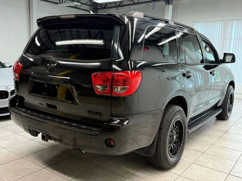 Used 2013 Toyota Sequoia SR5 image 9