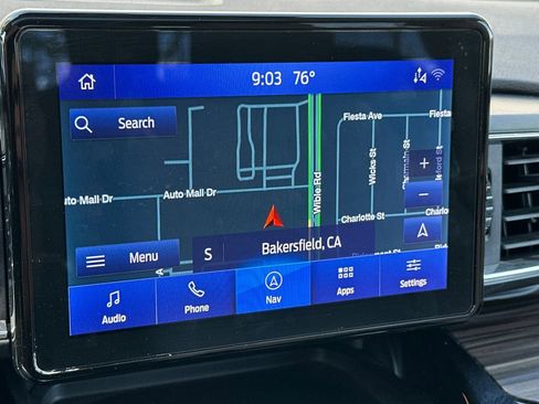 Used 2021 Ford Explorer Limited w/ Equipment Group 301A AWD/4WD image 21
