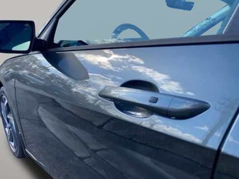 New 2026 Hyundai Elantra Limited FWD image 13