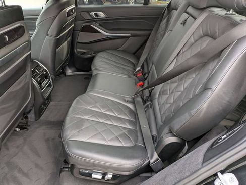 Used 2024 BMW X7 xDrive40i AWD/4WD image 27