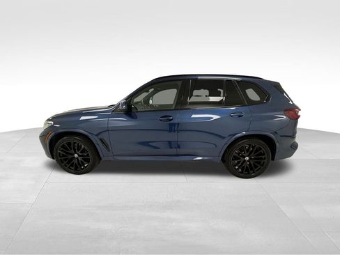 Used 2023 BMW X5 M50i w/ Executive Package image 4