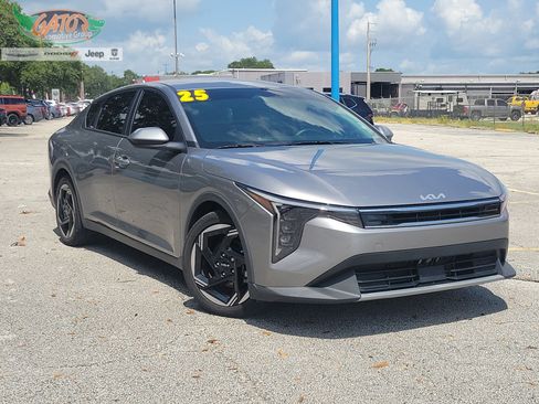 Used 2025 Kia K4 EX FWD image 1