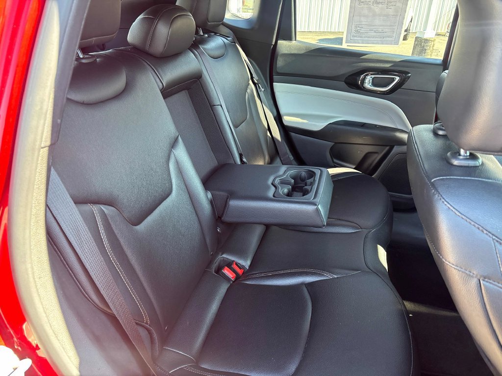 Used 2024 Jeep Compass Limited AWD/4WD image 23