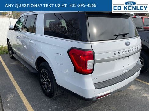 Used 2024 Ford Expedition Max XLT image 3