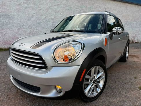 Used 2012 MINI Cooper Countryman FWD image 2
