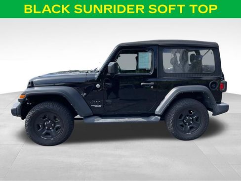 Used 2021 Jeep Wrangler Sport AWD/4WD image 3