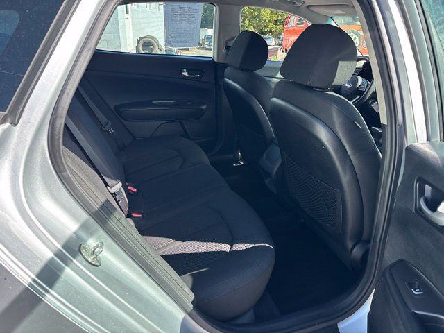 Used 2020 Kia Optima LX FWD image 10
