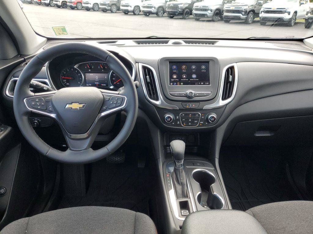 Used 2024 Chevrolet Equinox LT w/ LPO, Floor Liner Package FWD image 23