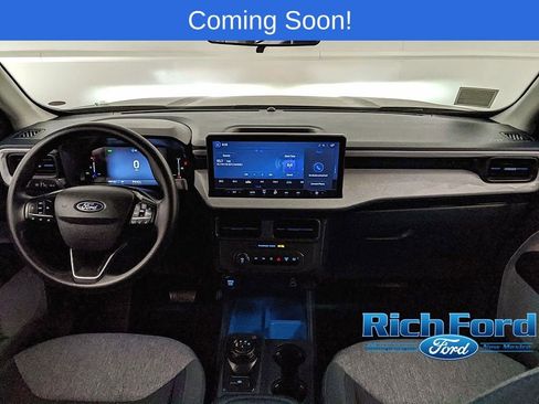 Certified 2025 Ford Maverick XLT image 8