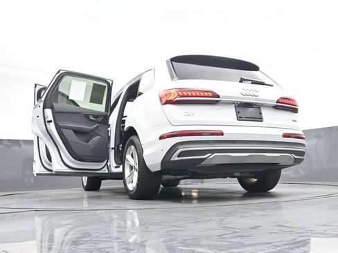 Used 2023 Audi Q7 3.0T Premium w/ Convenience Package AWD/4WD image 45