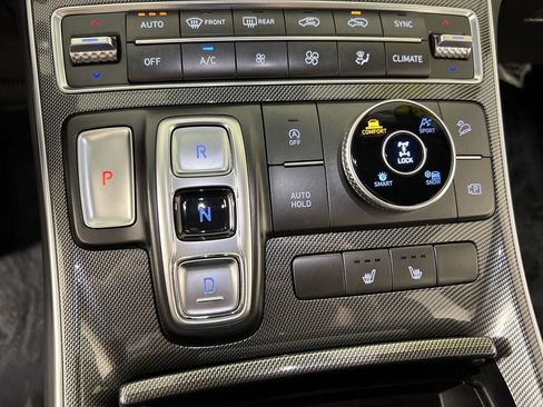 Used 2023 Hyundai Santa Fe SEL w/ Premium Package AWD/4WD image 16