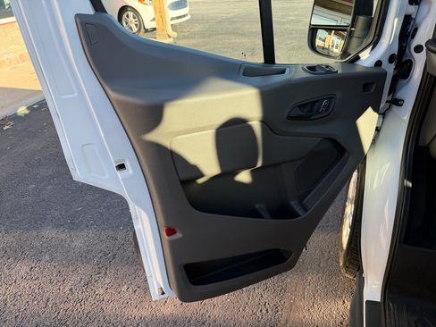 Used 2022 Ford Transit 350 XLT image 13